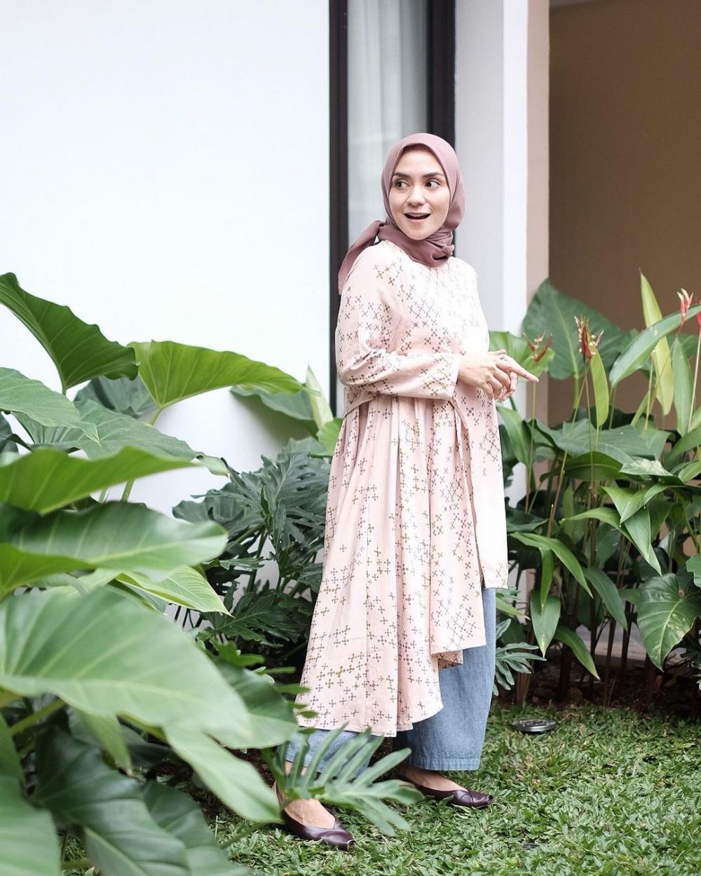 Bikin Betah Diam di Rumah, Intip Koleksi Tanaman Hias Enno Lerian