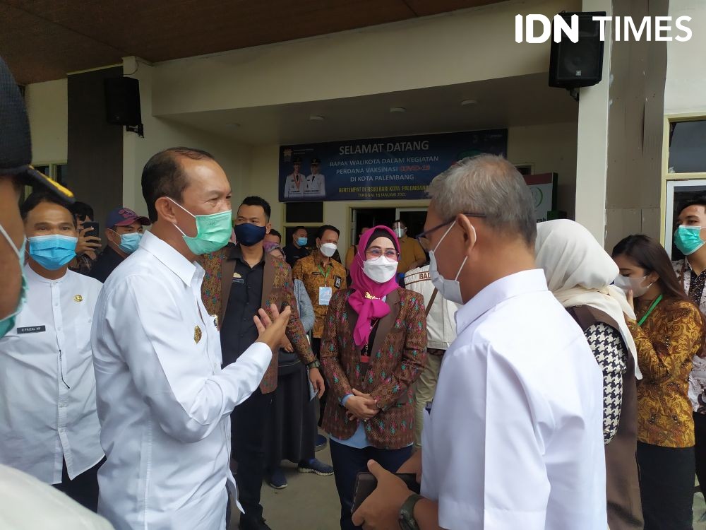 Usai Jalani Vaksinasi, Wako Palembang: Saya Makin Sehat 