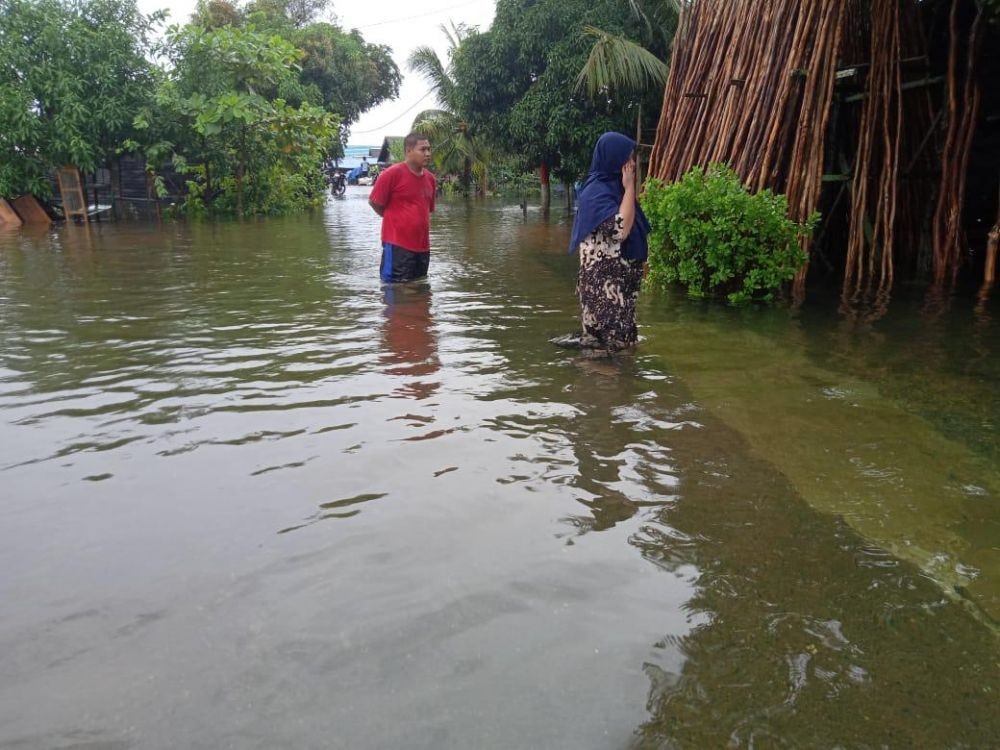 Banjir Kalsel, Warga Gatal-gatal dan Terkena Lancat Perlu Obat-obatan