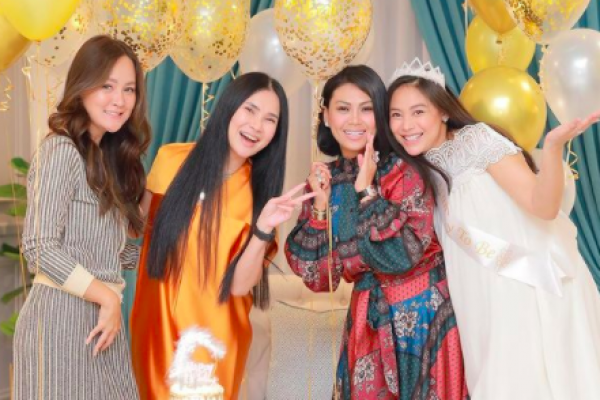 Hamil Anak Kedua, 9 Keseruan Baby Shower Whulandary Herman di Malaysia