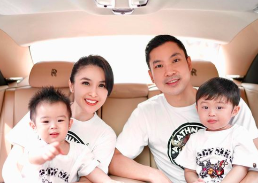 9 Momen Perayaan Imlek Sandra Dewi, Sederhana dan Penuh Cinta