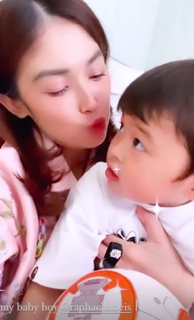 9 Momen Perayaan Imlek Sandra Dewi, Sederhana dan Penuh Cinta