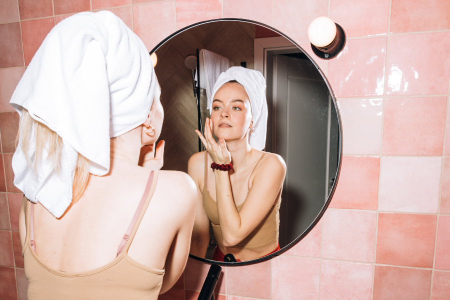 9 Kesalahan yang Sering Dilakukan Saat Pakai Cleansing Oil