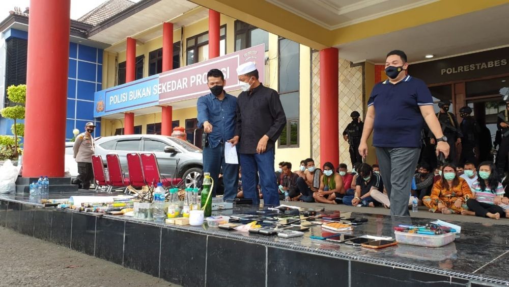 Polisi Amankan 13 Jenis Barang Bukti di Kampung Tangga Buntung