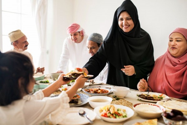 Apa yang Dimakan Nabi Muhammad SAW saat Sahur dan Buka Puasa?