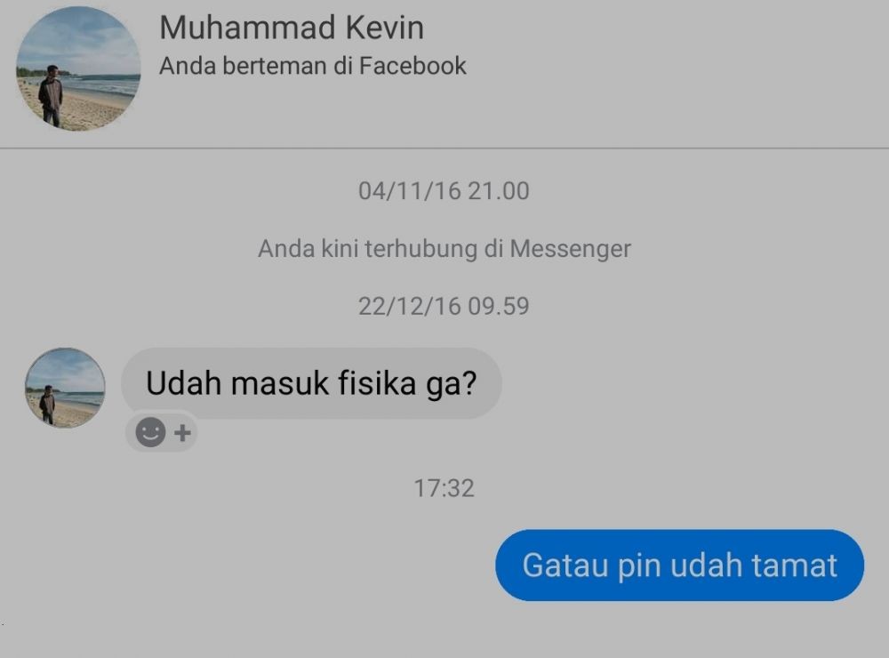 Jawabannya Kocak Banget! 10 Chat Baru Dibalas Bertahun-tahun Kemudian