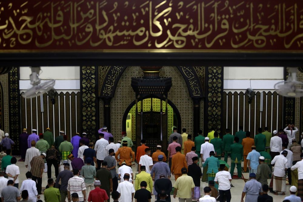 Jadwal Lengkap Penceramah Tarawih di Masjid Pusdai Kota Bandung 