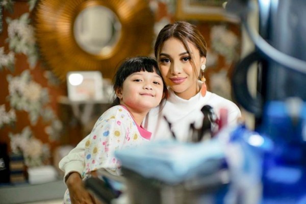 10 Potret Aurel Hermansyah Cocok Jadi Mama Muda, Ada Jiwa Keibuan!