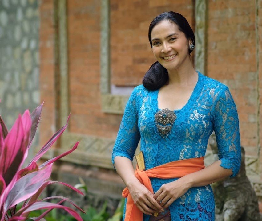 Genap 46 Tahun, 10 Potret Flawless Maudy Koesnaedi seolah Tak Menua