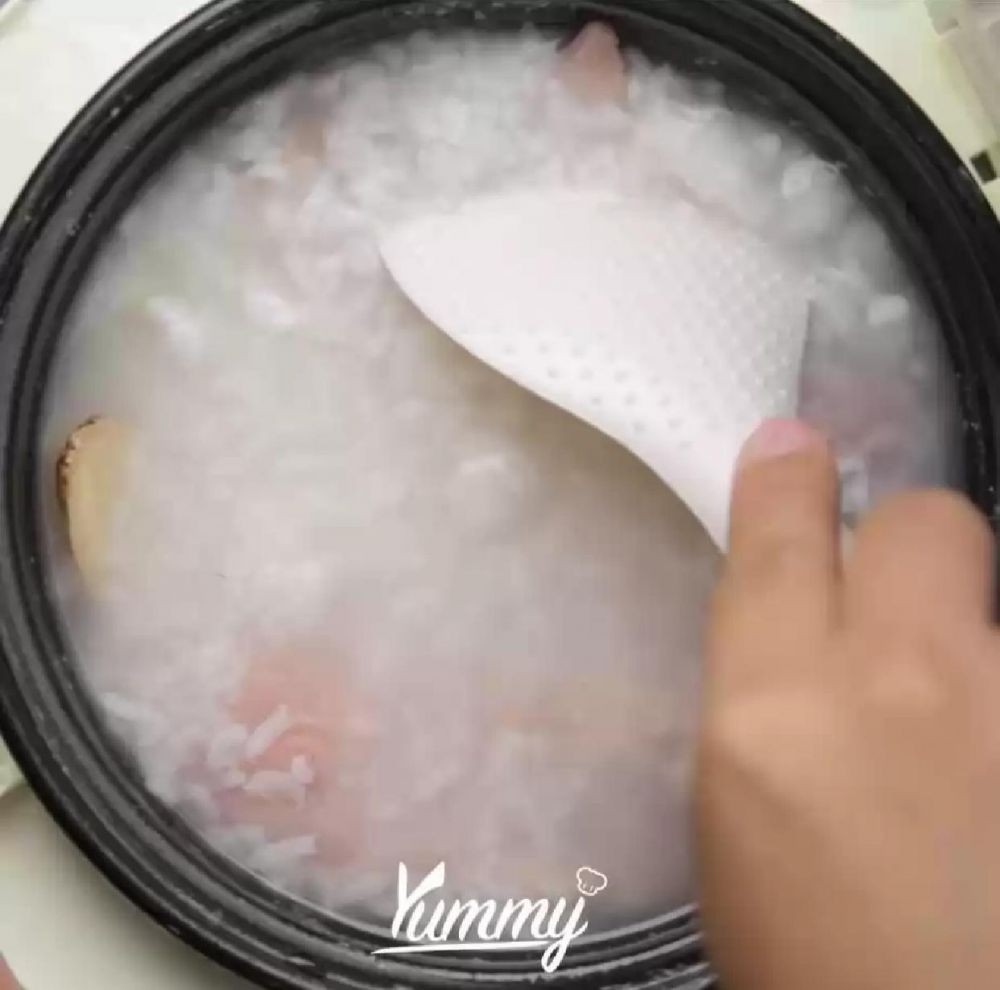 Resep Bubur Ayam Rice Cooker ala Yummy yang Lembut, Caranya Praktis 