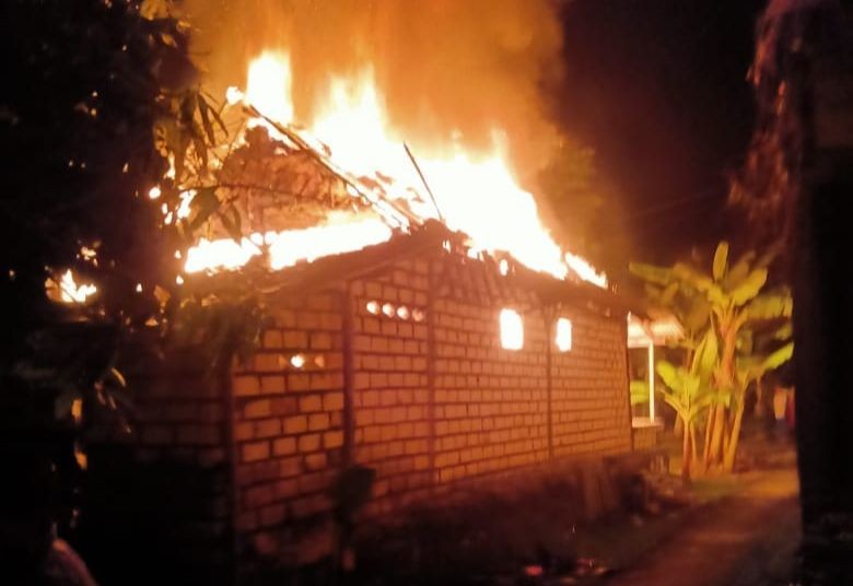 Rumah di Lamongan Terbakar Akibat Obat Nyamuk, Satu Tewas