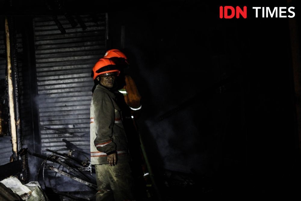 Terjebak Kebakaran Rumah, Seorang Laki-laki di Kabupaten Bandung Tewas