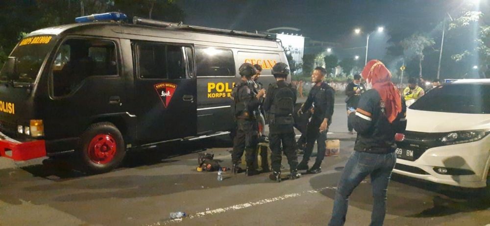 Jalan A Yani Surabaya Sempat Ditutup, Ada Tas Hitam Mencurigakan