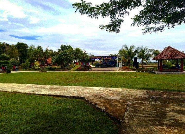 Tujuh Spot Wisata Seru di Kabupaten Tulangbawang Barat Lampung