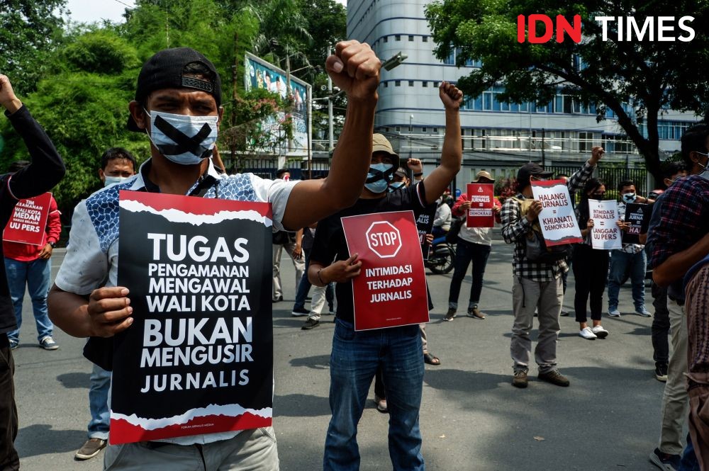 Protes Intimidasi dan Perintangan, Jurnalis Medan Aksi Tutup Mulut