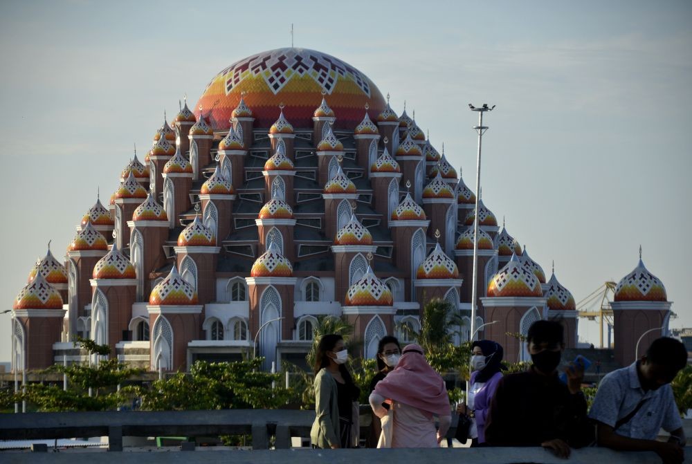 Sempat Mangkrak, Masjid 99 Kubah di Makassar Akhirnya Diresmikan