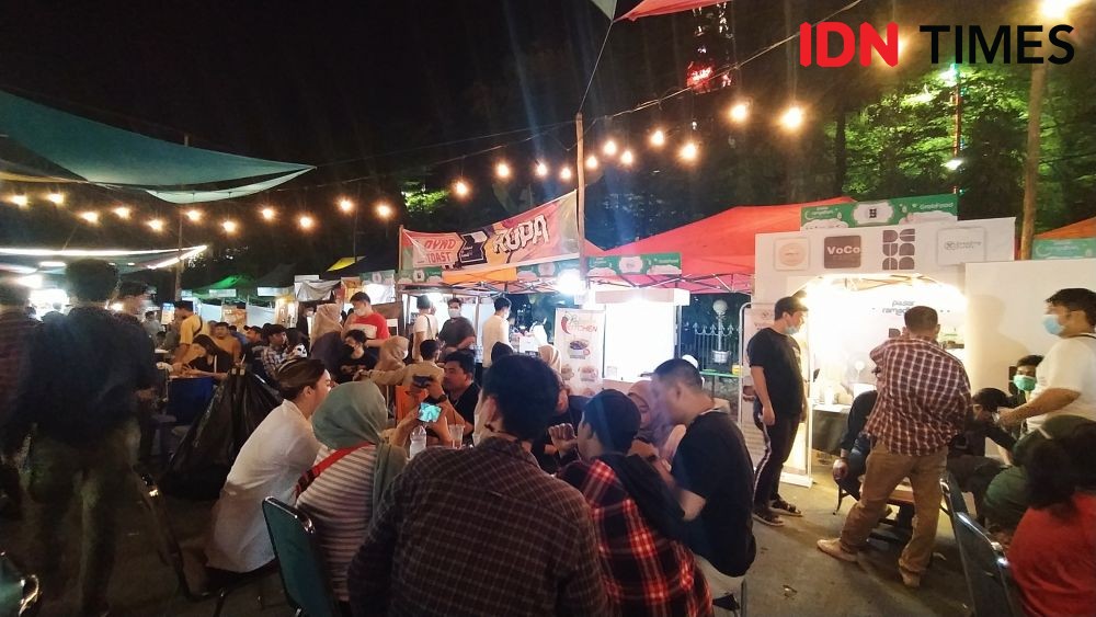 Berburu Kuliner Buka Puasa di Pasar Ramadan Gedung Mulo Makassar