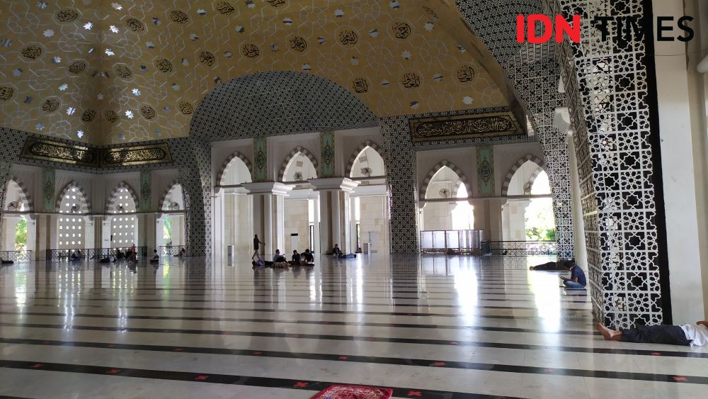 Masjid Raya Makassar, Sejarah, Arsitektur Unik, dan Alquran Raksasa
