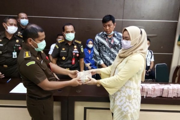 Oknum ASN di Ogan Ilir Kembalikan Uang Korupsi Rp2 Miliar