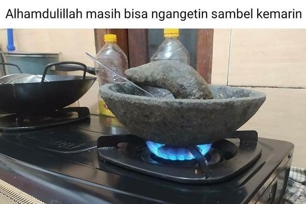 10 Potret Menu Buka Puasa Seadanya Ini Kocak Meski Bikin Ngelus Dada