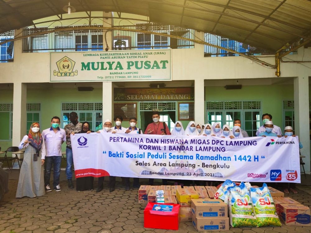 Pertamina Donasi Masker dan Sembako ke Panti Asuhan Bandar Lampung