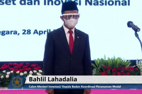 Bahlil Lahadalia Menteri Investasi, Nadiem Mendikbudristek