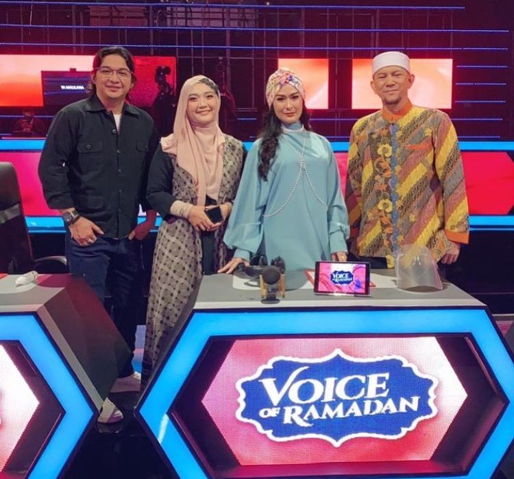 10 Potret Terbaru Pasha Ungu dari Rambut Klimis hingga Awut-awutan