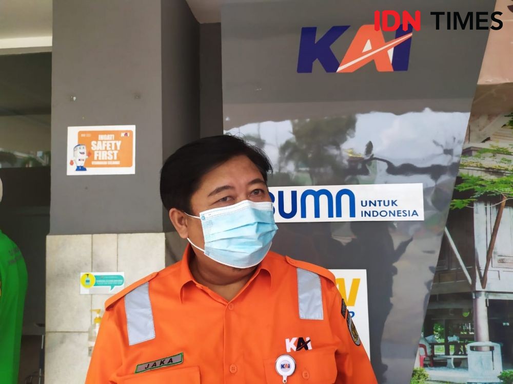 Catat! Penumpang Kereta Api Stasiun Tanjungkarang Wajib Vaksin Booster