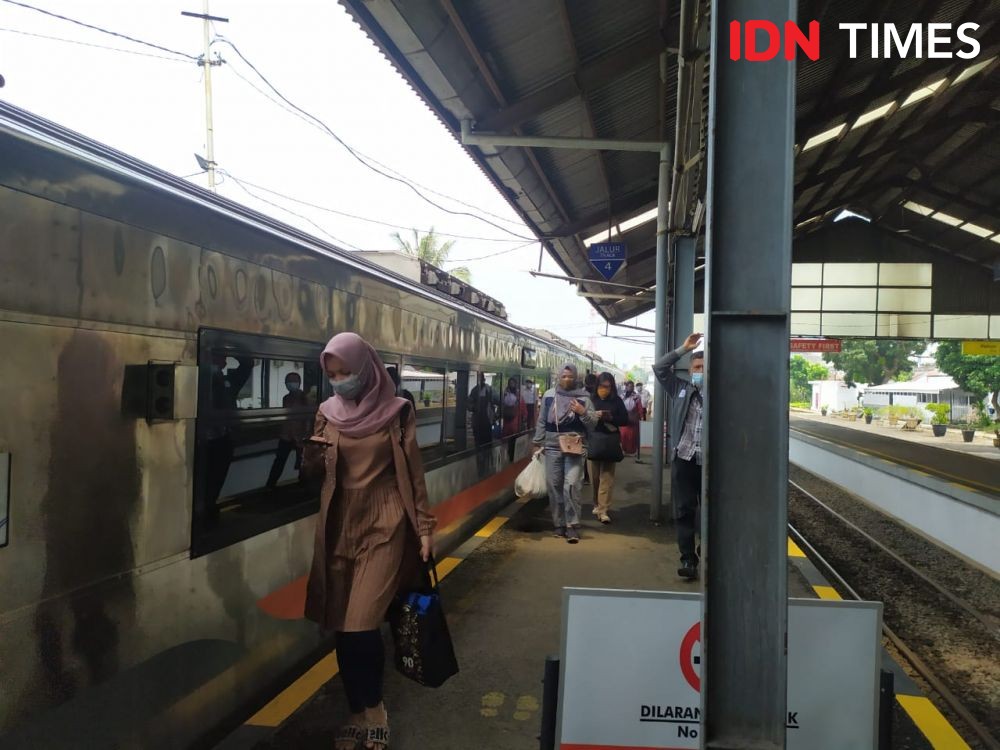 Libur lmlek 2023, Tiket Kereta Api Stasiun Tanjungkarang Ludes Terjual