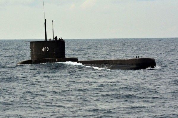 Cerita Kru Kapal Selam Yang Salat Idul Fitri Dari Bawah Laut