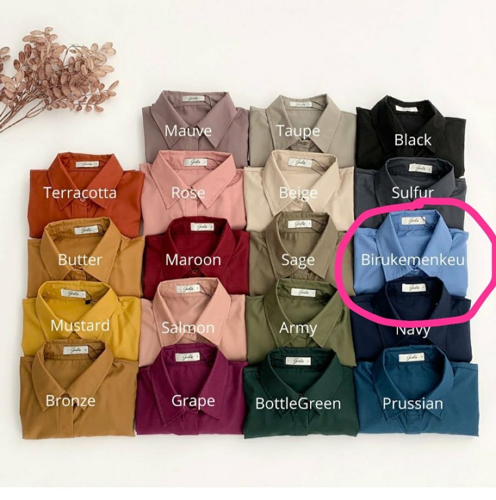 10 Potret Sebutan Warna Pakaian di Online Shop Ini Ngawur tapi Kocak!