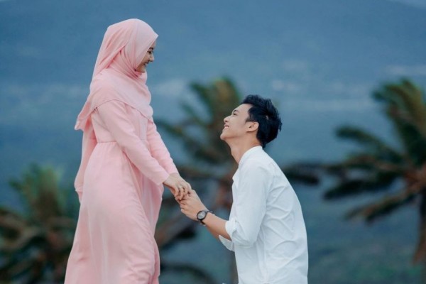 10 Potret Dinda Hauw dan Wardah Maulina, Sahabat yang Hamil Bareng