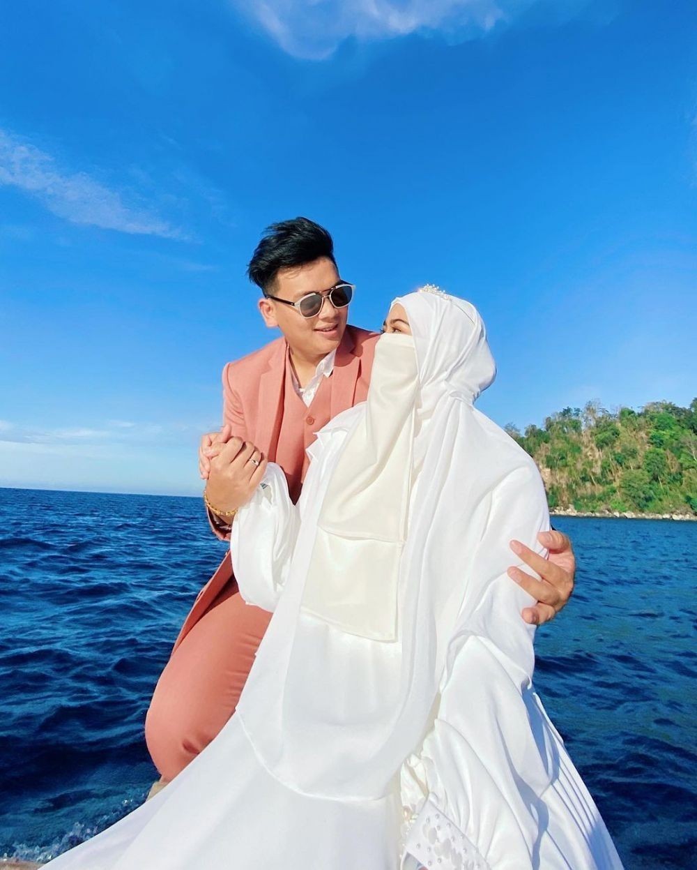 10 Potret Dinda Hauw dan Wardah Maulina, Sahabat yang Hamil Bareng