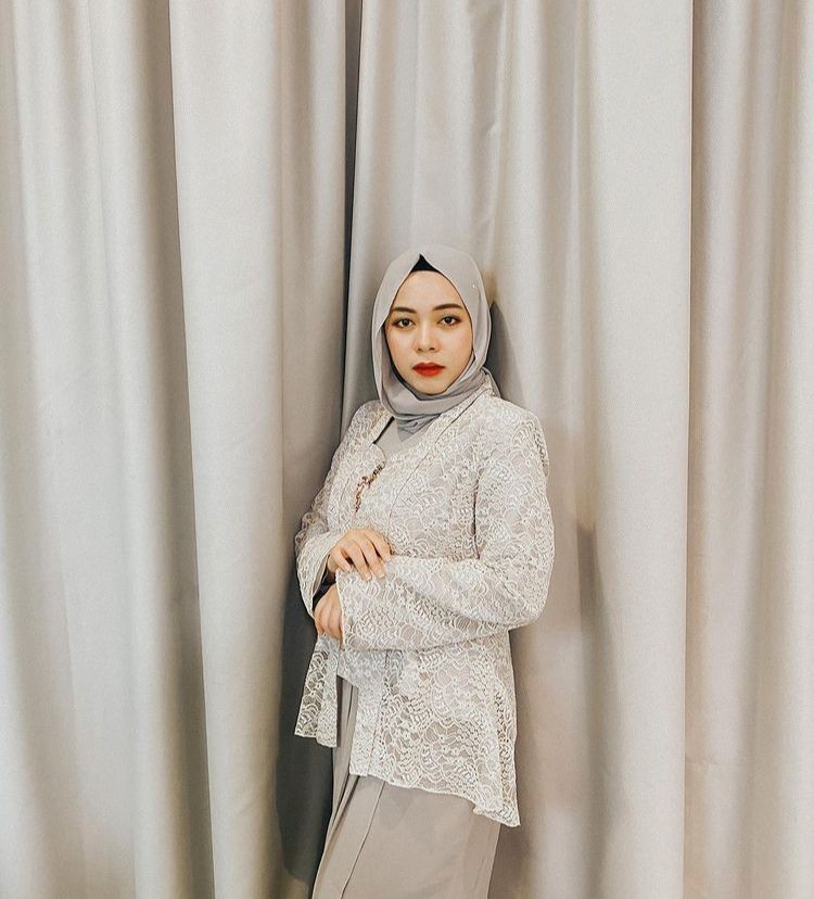 Katanya Mirip Aurel Hermansyah, Intip 10 Potret Sohwa Halilintar