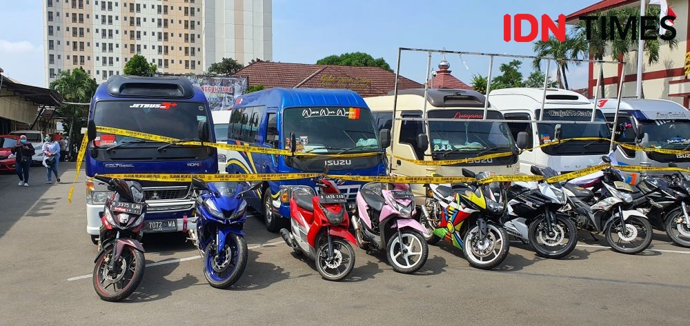 Larangan Mudik, 40 Kendaraan Travel Gelap Diamankan di Banten