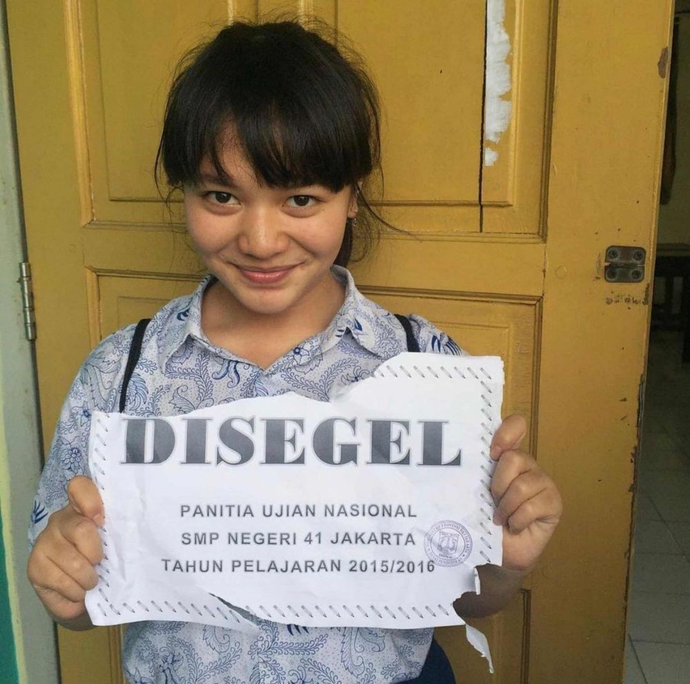 Gemes Abis, 9 Potret Masa Sekolah Artis Indonesia