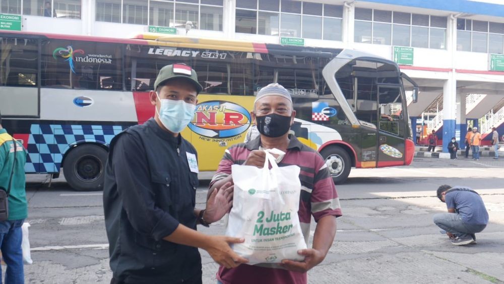 Suara dari Terminal Bus di Musim Larangan Mudik 