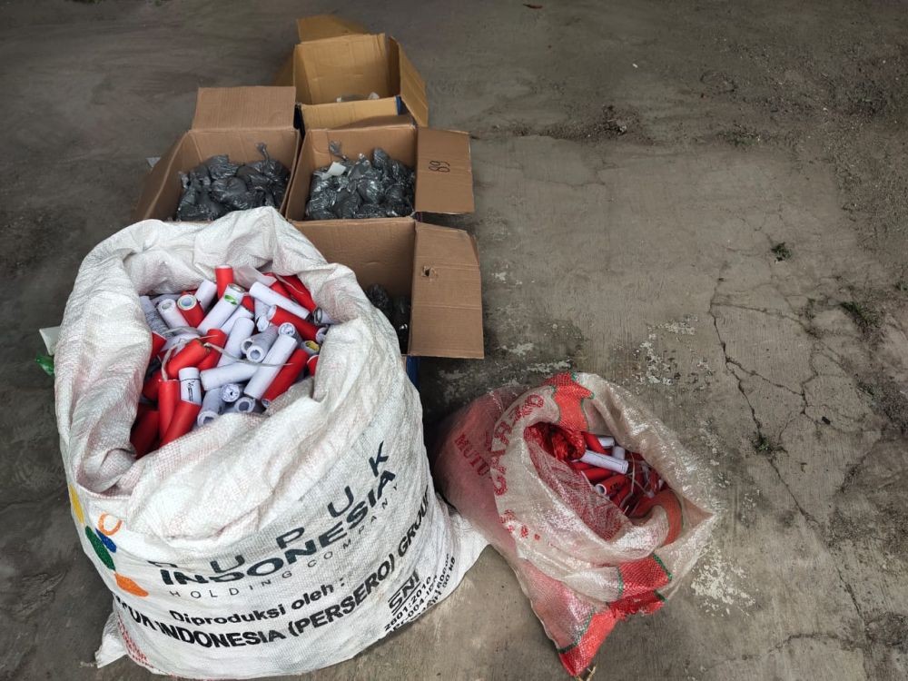 Polisi Buru Penjual 20 Kilogram Bubuk Mercon, Dua Telah Ditangkap