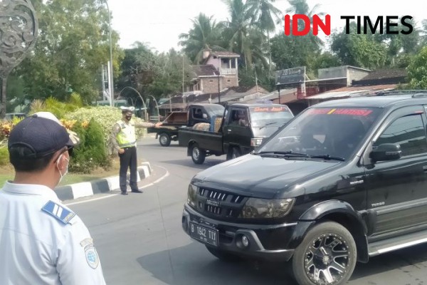 Penyekatan di Bantul, Sejumlah Kendaraan Dipaksa Putar Balik