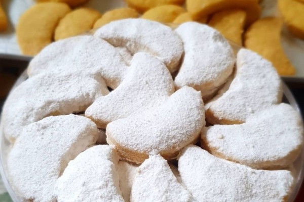 Resep Kue Putri Salju Lumer, Bikin Momen Lebaran Makin Manis