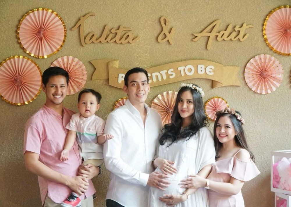 Divonis Kanker, 10 Potret Randi Suami Tasya Kamila dan Keluarga