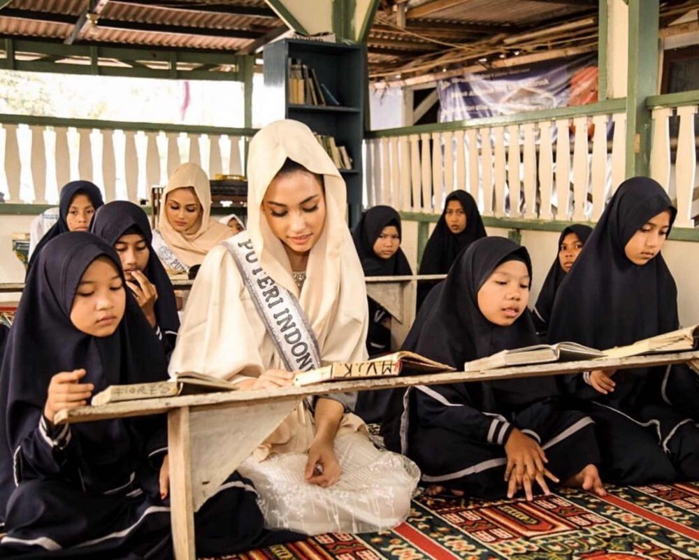 10 Puteri Indonesia Puasa Ramadan dari Alya Rohali sampai Raline Shah