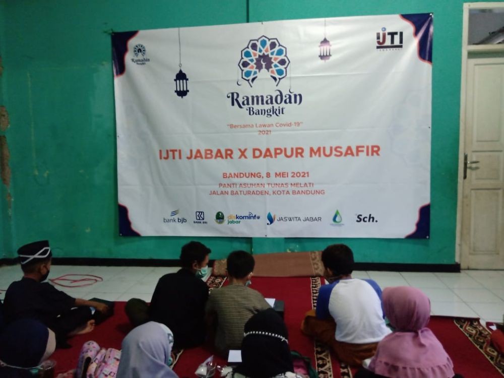 Kolaborasi IJTI Jabar di Ramadan Bangkit Bersama Melawan COVID-19 