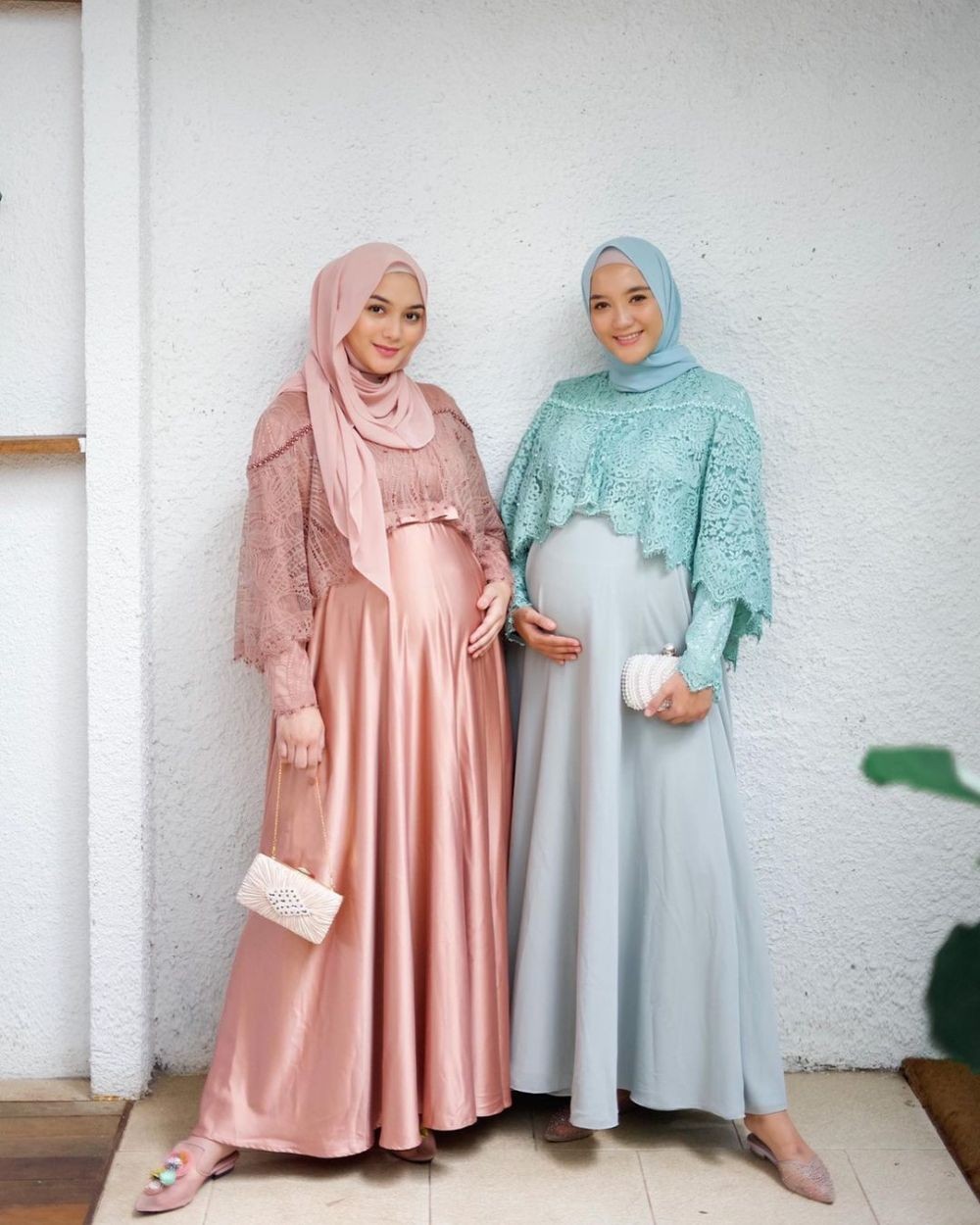 10 Ide Gamis Atau Gaun Buat Bumil Lebaran Tampil Istimewa