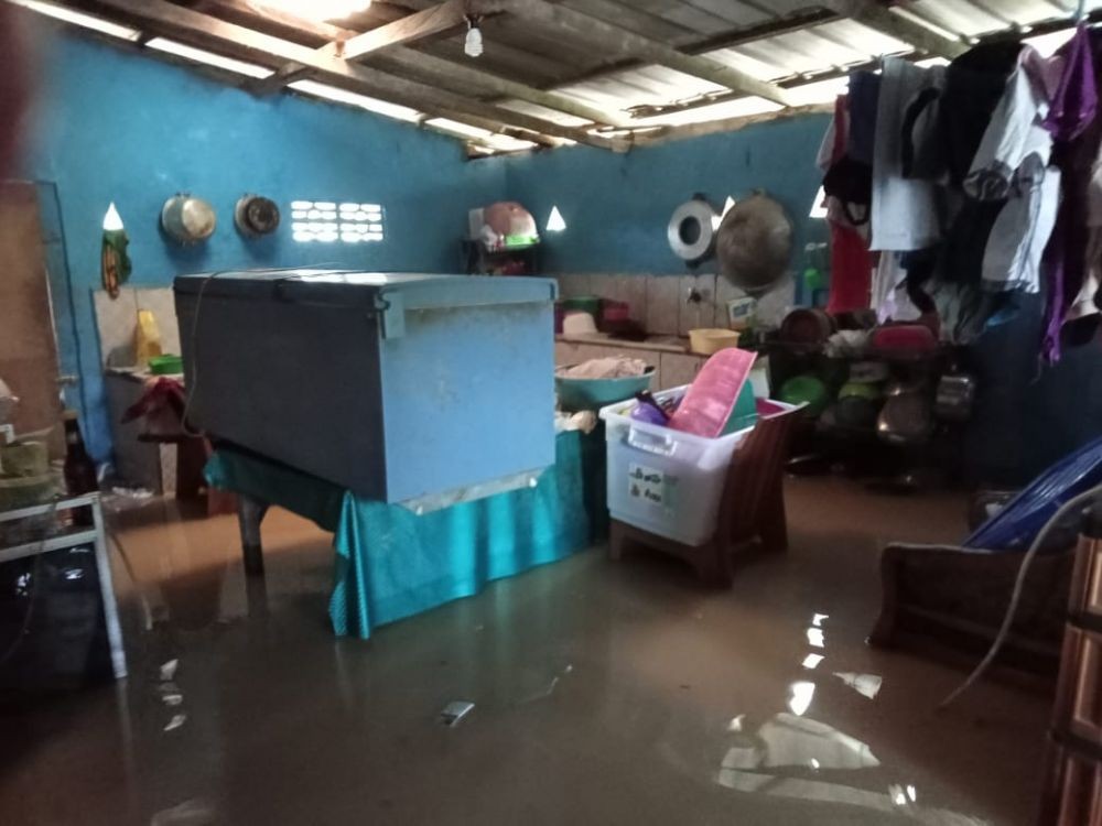 Jelang Lebaran, Kelurahan Jawa Kukar Banjir Luapan Kolam Tambang