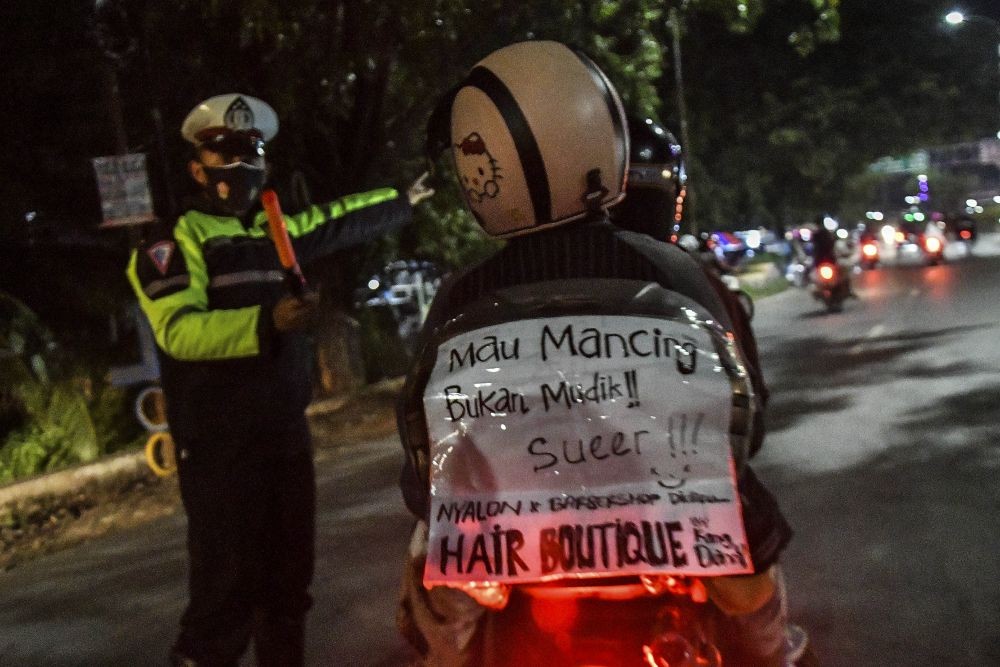 Pemudik Sepeda Motor Dikawal Polisi Malam Hari? Ini Kata Kapolda