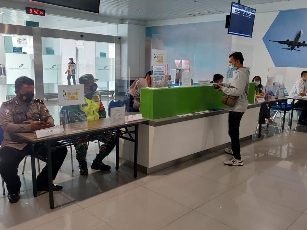 Dapat Pengecualian, Ratusan Pemudik Tiba di Semarang Lewat Jalur Udara