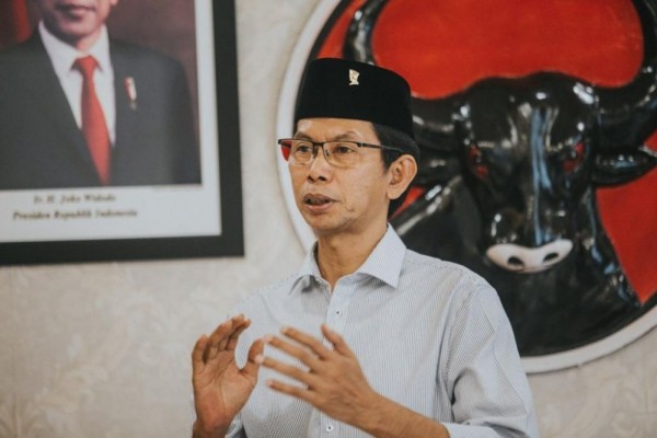 Sudah Divaksin, Ketua DPRD Surabaya Kini Positif COVID-19