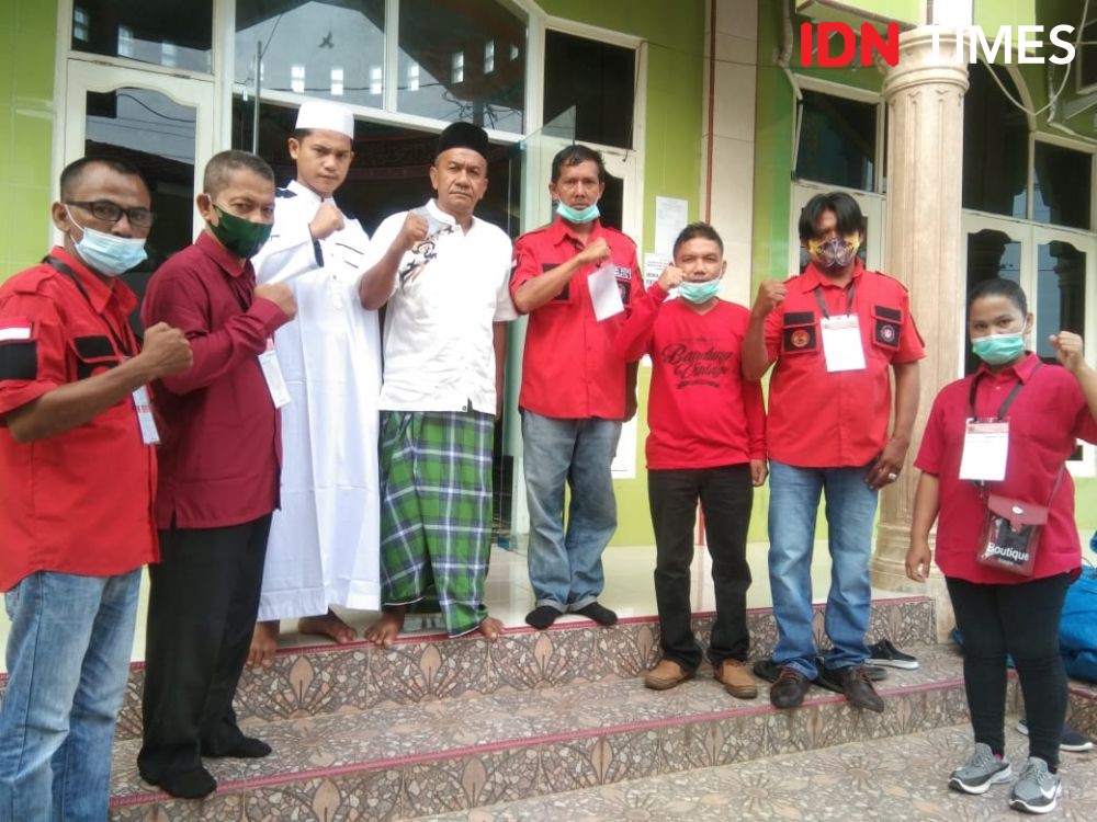 Salat Idul Fitri, Pemuda Batak Sarudik Lakukan Pengamanan Masjid 