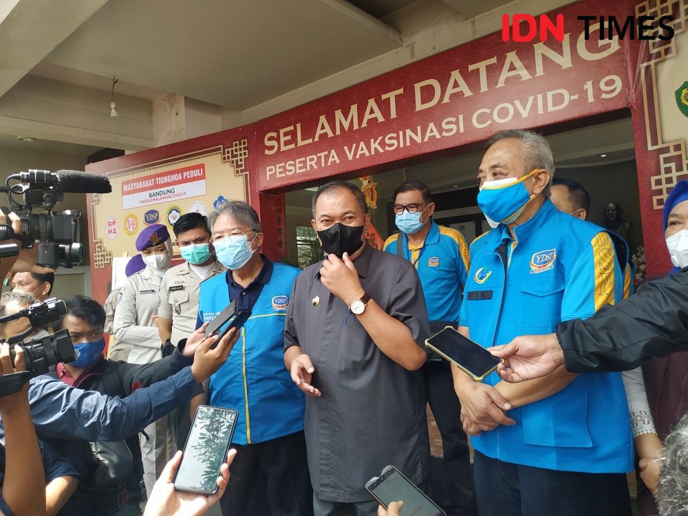 Kejar PTM Terbatas, 4.000 PTK Bandung Disuntik Vaksin Dosis Kedua 
